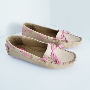 Clark's Artisan Leather Loafer size 7